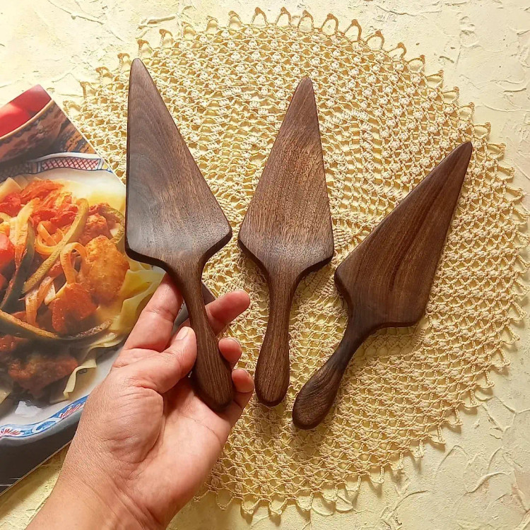 کاردک کیک و کوکو چوبی دستساز بارلی 23 سانتی