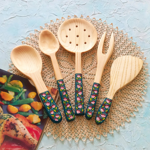 ست کفگیر ملاقه چوبی دستساز بارلی ویژه جهیزیه عروس 5 تکه نقاشی شده با دست کد bar0140