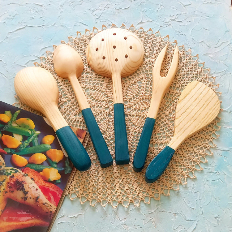 ست کفگیر ملاقه چوبی دستساز بارلی ویژه جهیزیه عروس 5 تکه نقاشی شده با دست کد bar0140