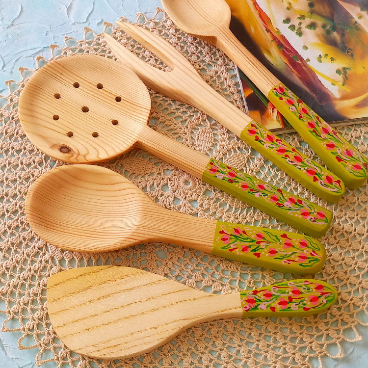 ست کفگیر ملاقه چوبی دستساز بارلی ویژه جهیزیه عروس 5 تکه نقاشی شده با دست کد bar0131