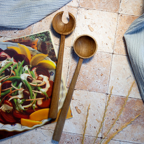 ست قاشق و چنگال سالادخوری چوبی دستساز بارلی مدل لیا 25 سانتی چوب گردو