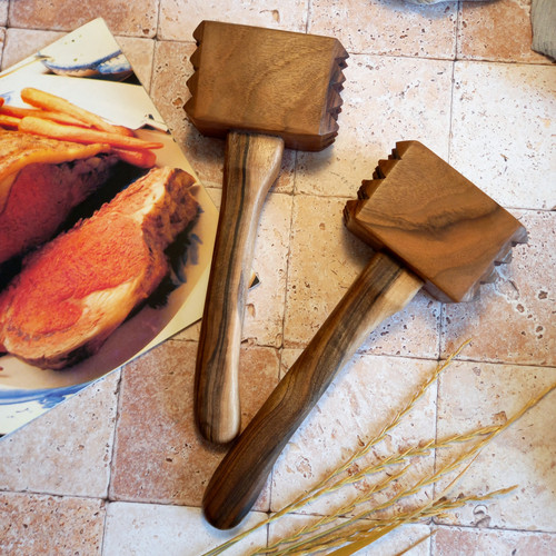 بیفتک کوب چوبی دستساز بارلی 27 سانتی چوب گردو ویژه بیفتکوب جهیزیه عروس کد bar0173