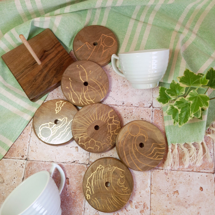 زیرلیوانی چوبی 6 نفره چوب گردو نقاشی با دست رنگ ثابت