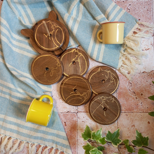 زیرلیوانی چوبی 6 نفره دست ساز طرح گربه نقاشی با دست رنگ ثابت