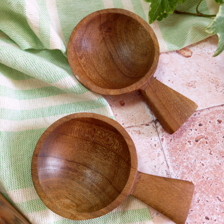 قاشق آجیل کوچک چوب گردو هفت سین نوروزی بارلی چوب