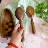 قاشق آجیل بزرگ بارلی چوب 23 سانتی چوب گردو مدل آیلا