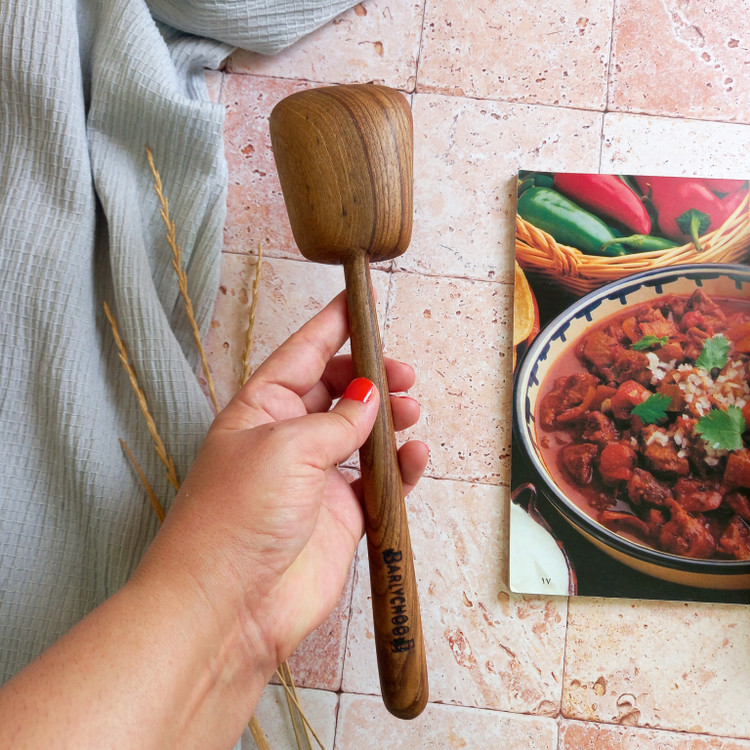 قاشق سرو چوبی دست ساز ویژه جهیزیه عروس