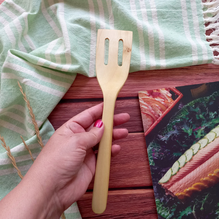 کفگیر چوبی دست ساز ویژه جهیزیه عروس