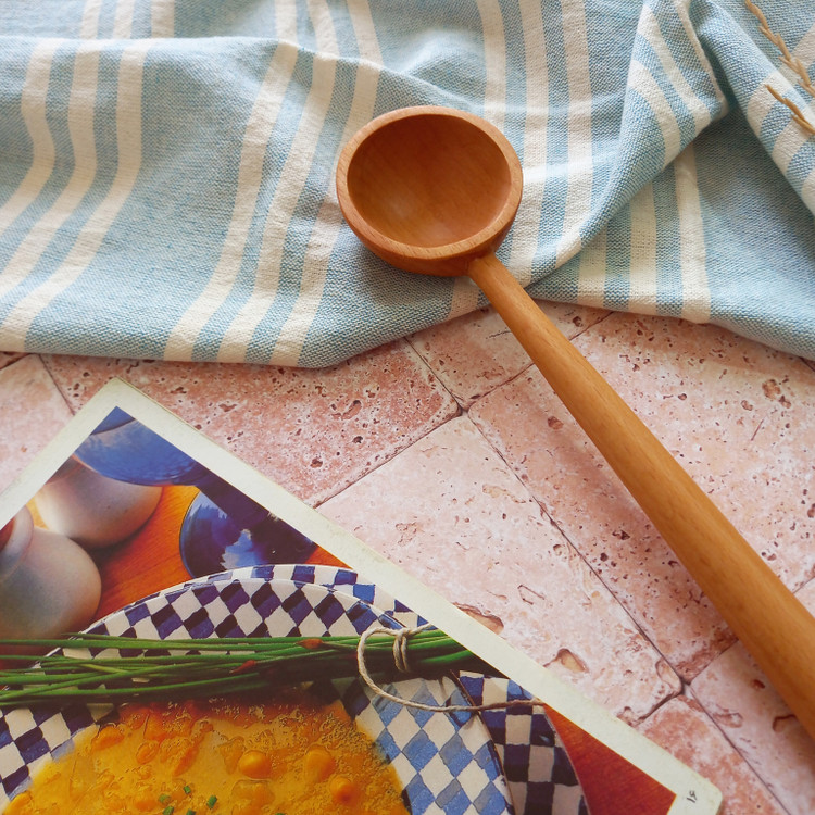 ملاقه چوبی دست ساز ویژه جهیزیه عروس