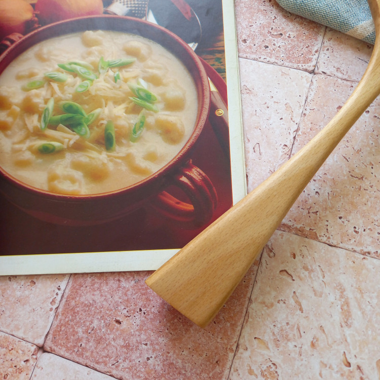 ملاقه چوبی آجیل خوری ویژه جهیزیه عروس