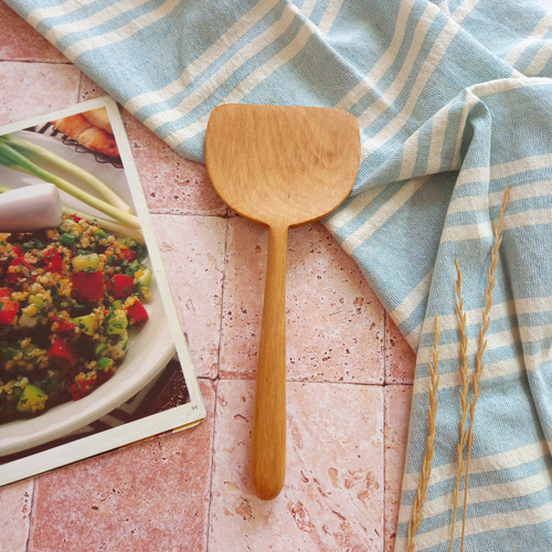 کفگیر چوبی دست ساز ویژه جهیزیه عروس