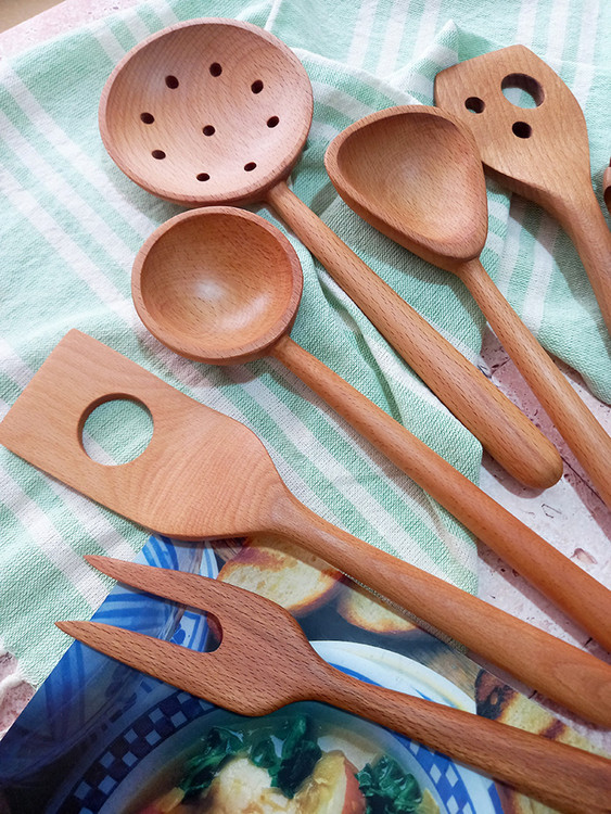 ست کفگیر و ملاقه چوبی ویژه جهیزیه عروس