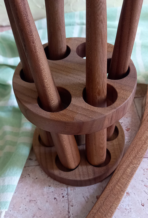 استند چوبی جاقاشقی چوبی ویژه جهیزیه عروس