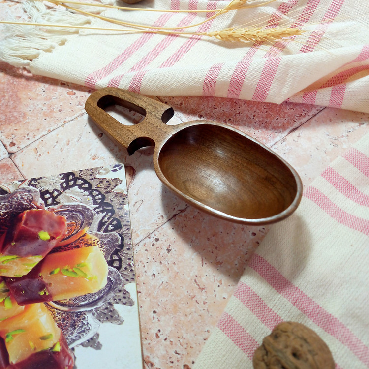 قاشق آجیل خوری چوبی دستساز ویژه جهیزیه عروس