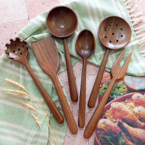 ست کفگیر و ملاقه چوبی دستساز ویژه جهیزیه عروس